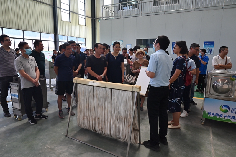 矢志不渝跟党走，携手奋进新时代——九三学社梧州市委专题调研走进广西环保科技